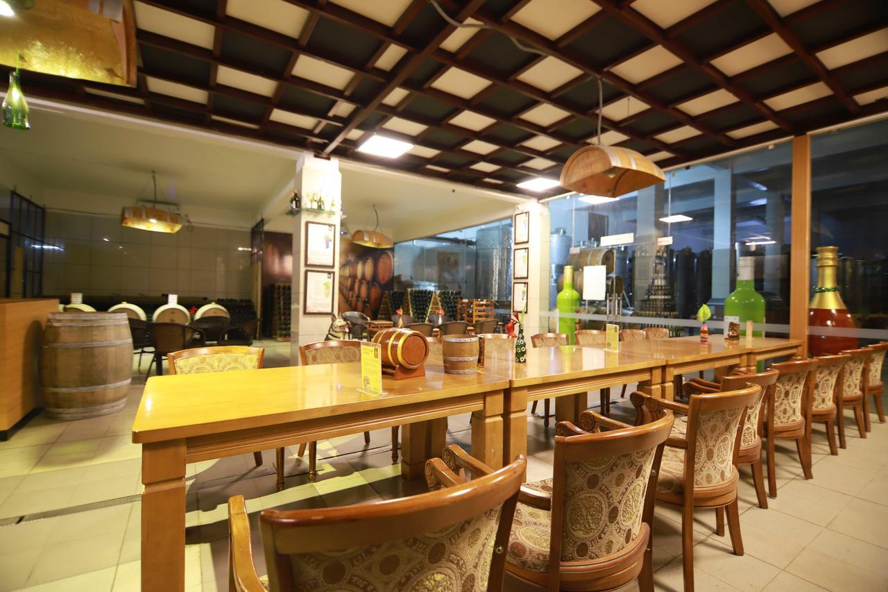 V Resorts Soma Vine Village Mahirāvani Exterior foto